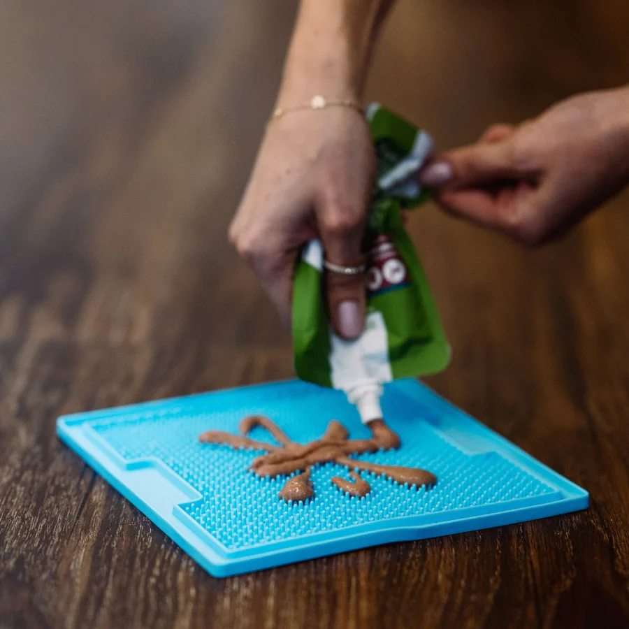 FESTPOSTEI til hund - DÅDYR med tyttebær